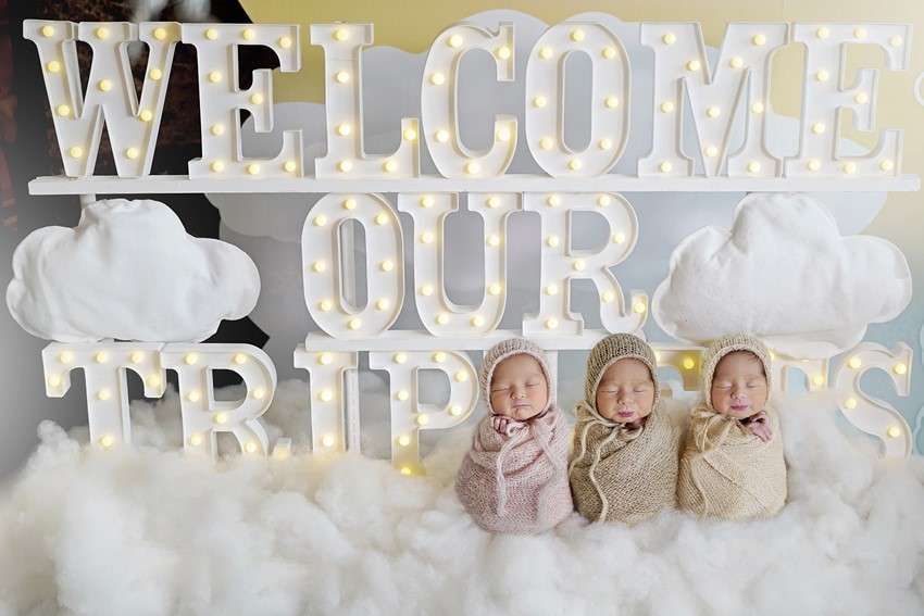 แฝดสาม ถ่ายภาพทารกที่โรงพยาบาล